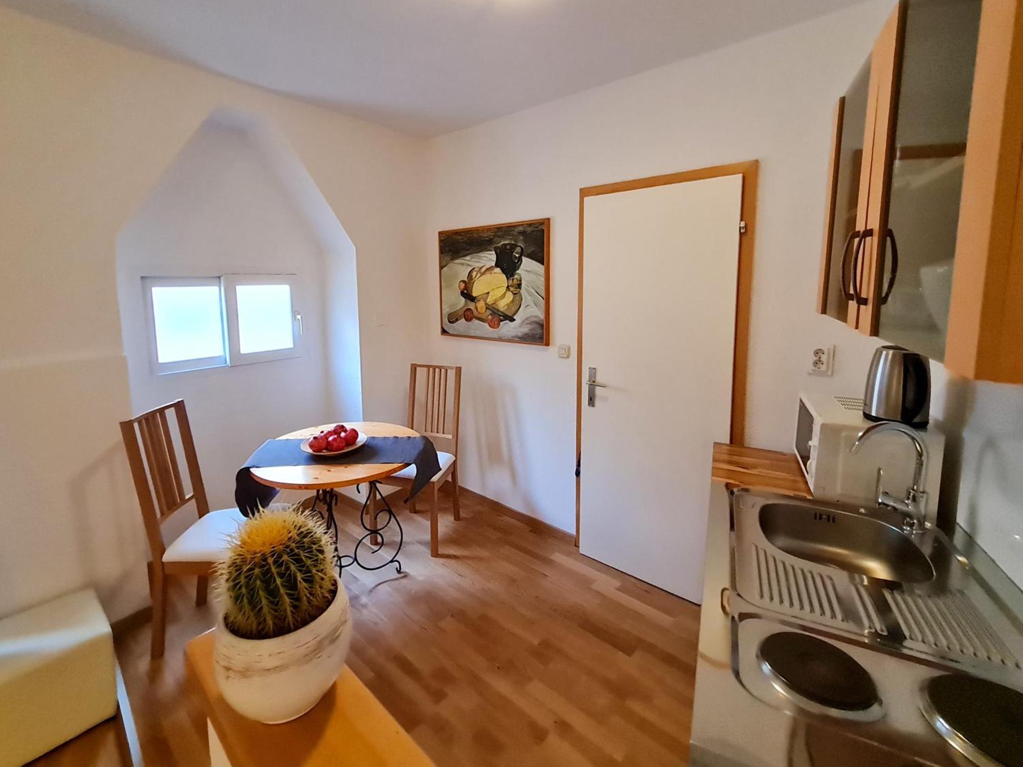 רוביני Old Town Apartments חדר תמונה